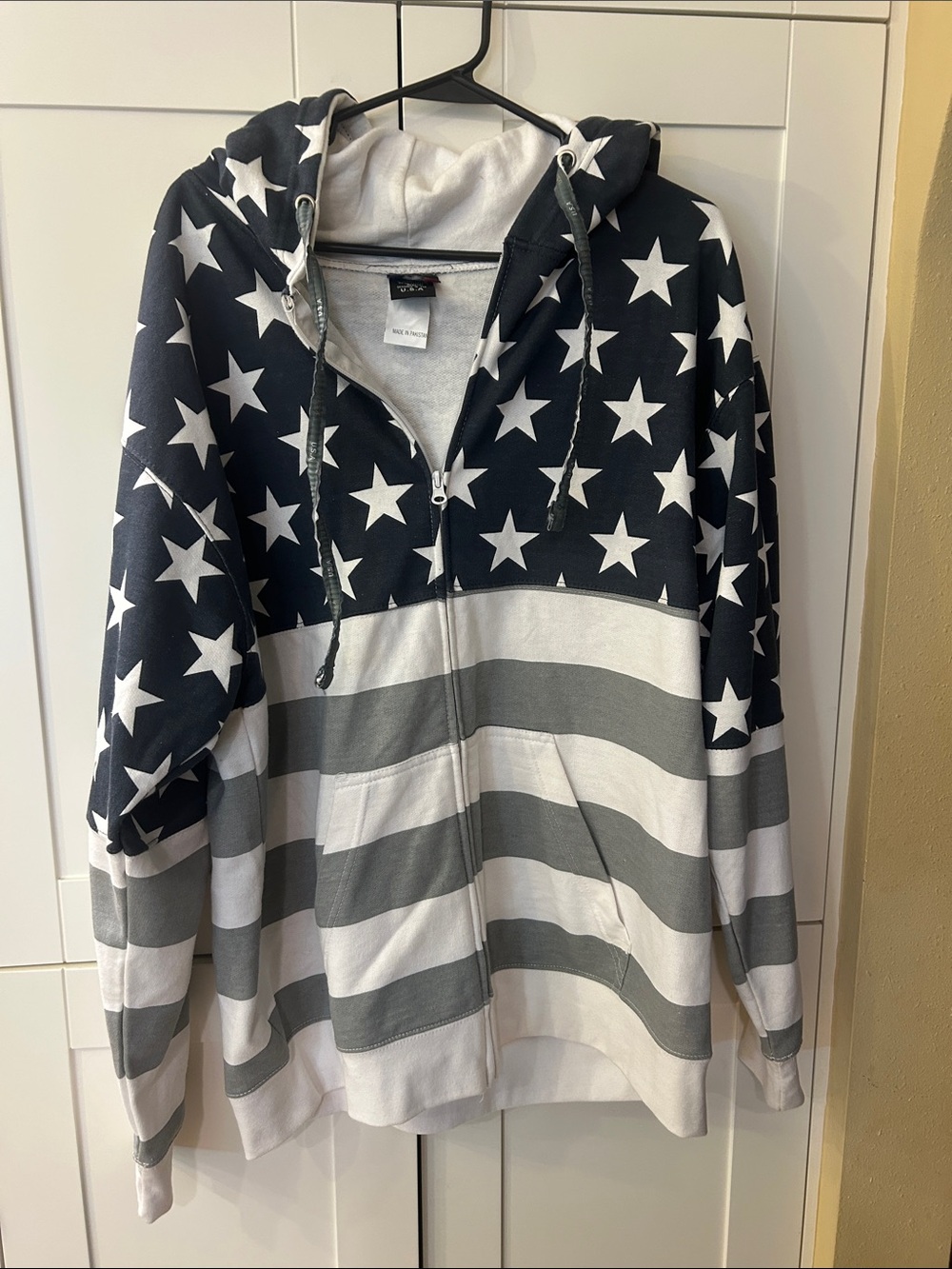WoMen's Star & Stripe Hooded Zip Sweater - Black and White